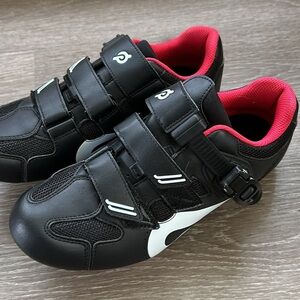 Women’s Black and Red Cycling Shoes